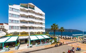 HONEYMOON BEACH HOTEL 3*