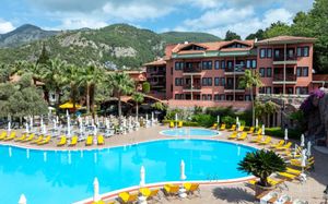SUN CITY HOTEL & BEACH CLUB 4*