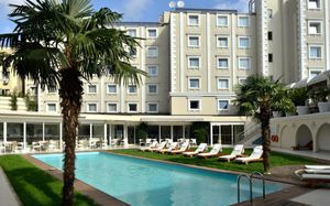 HOLIDAY INN ISTANBUL CITY