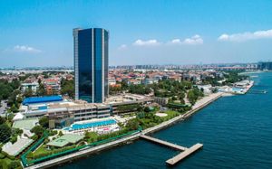RENAISSANCE POLAT ISTANBUL 5*