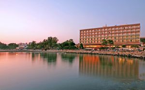 CROWNE PLAZA LIMASSOL