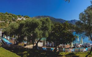 CASA BLANCA BEACH HOTEL 3*
