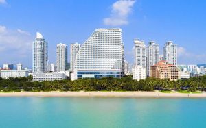 FOUR POINTS BY SHERATON HAINAN, SANYA 5*
