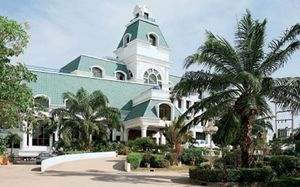 CAMELOT HOTEL 3*