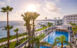 ALEXANDER THE GREAT BEACH HOTEL 4*