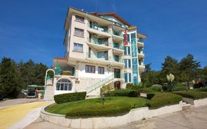 ZORA SUNNY BEACH