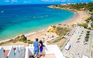 PRAIA DA OURA 3*