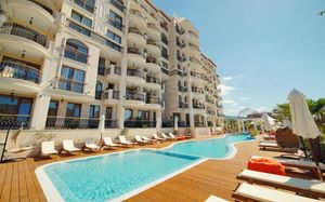 HARMONY SUITE 10 AH 3*