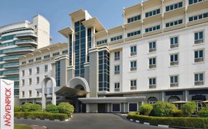 MOVENPICK HOTEL & APARTMENTS BUR DUBAI 5 *