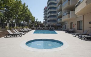CALIFORNIA APARTMENTS 2*