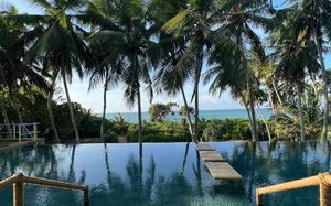 BUCKINGHAM PLACE 5 *