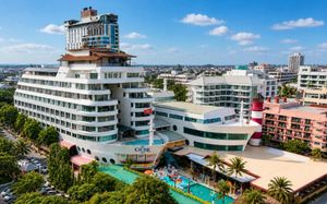 A-ONE NEW WING HOTEL (EX. A-ONE THE ROYAL CRUISE) 4*