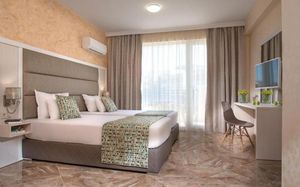 MARINA SANDS BIJOU BOTIQUE 4*