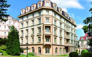 KRALOVSKA VILLA 4*