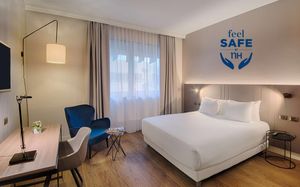 NH ROMA VILLA CARPEGNA 4*
