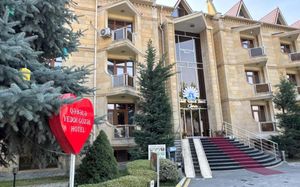 QEBELE YEDDI GOZEL HOTEL (EX. KASPIA YEDDI GOZAL GABALA; QAFQAZ YEDDI GOZEL) 3*