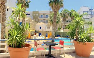 KASSAVETIS CENTER STUDIOS & HOTEL APARTMENTS 2*