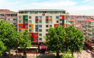 RAMADA BY WYNDHAM ISTANBUL OLD CITY 4*