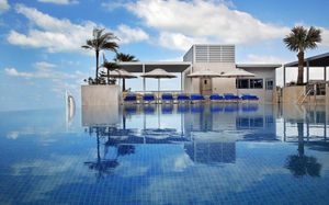 GRAND COSMOPOLITAN HOTEL 5*