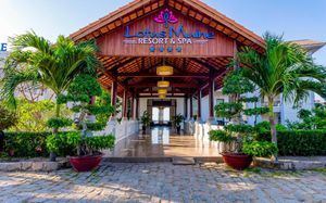 LOTUS MUINE RESORT & SPA 4*