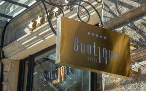 BOUTIQUE 19 HOTEL 4*