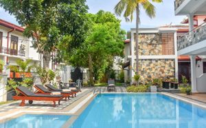VILLA DE WHITE SAMBUR 2*