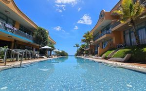 THAPROBAN PAVILION WAVES 5*