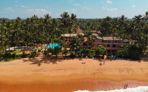 ROY VILLA BEACH RESORT 2*