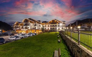 CRYSTAL HOTEL & SPA 5*