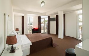 GRAND PALACE TBILISI 3*