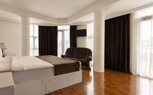 GRAND PALACE TBILISI 3*
