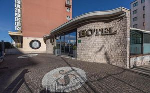IH HOTELS MILANO ST. JOHN 4*