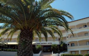 LIVADI NAFSIKA HOTEL 3*