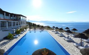 PANTOKRATOR HOTEL 3*