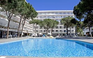 OASIS PARK SALOU 4*