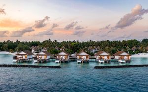BANDOS MALDIVES (EX. BANDOS ISLAND RESORT & SPA) 4*