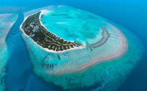 HIDEAWAY BEACH RESORT & SPA 5*