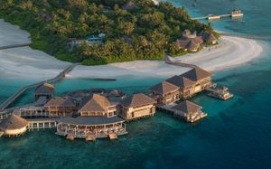 SIX SENSES LAAMU 5*