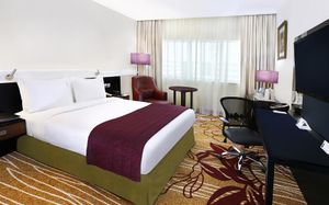 VISION IMPERIAL HOTEL (EX. EXCELSIOR HOTEL DOWNTOWN DUBAI; HOLIDAY INN DOWNTOWN) 4*