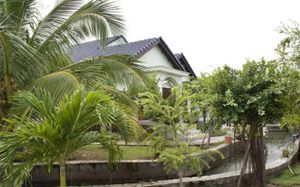 CON GA VANG RESORT 3*