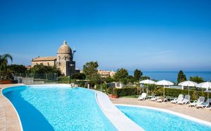 SENTIDO MICHELIZIA TROPEA RESORT 4*