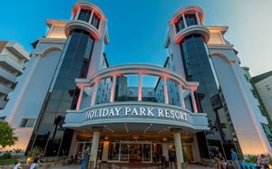 HOLIDAY PARK RESORT 5*