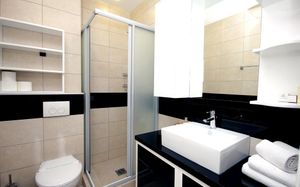BUTUA RESIDENCE 4*
