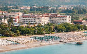 L'OCEANICA BEACH RESORT HOTEL 5*