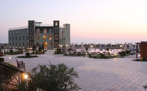 KHAZAR INJI HOTEL 4*