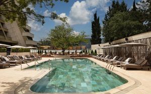 SHERATON GRAND TBILISI METEKHI PALACE 5*