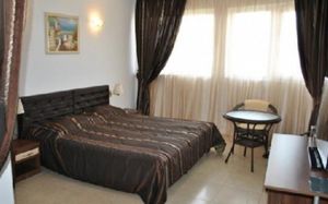 FAMILY HOTEL KORAB RENESA 2*