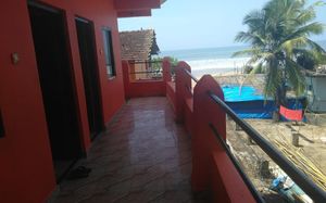 RED ROCK BEACH HOTEL 2*