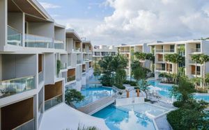 WYNDHAM GRAND NAI HARN BEACH PHUKET 5*