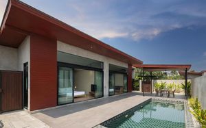 SUNDAY SEA TWO POOL VILLA PATTAYA (EX. SEA TWO POOL VILLA) 5*